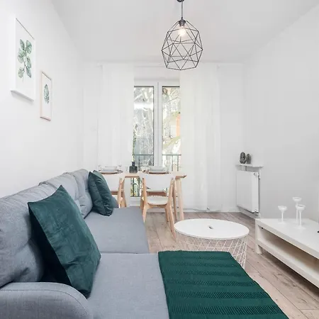 Апартаменты Botanic Gardens Apartment In Wroclaw By Noclegi Renters *