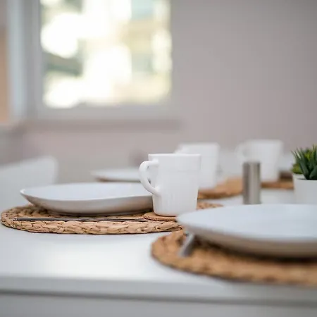 Botanic Gardens With Free Garage By Renters *